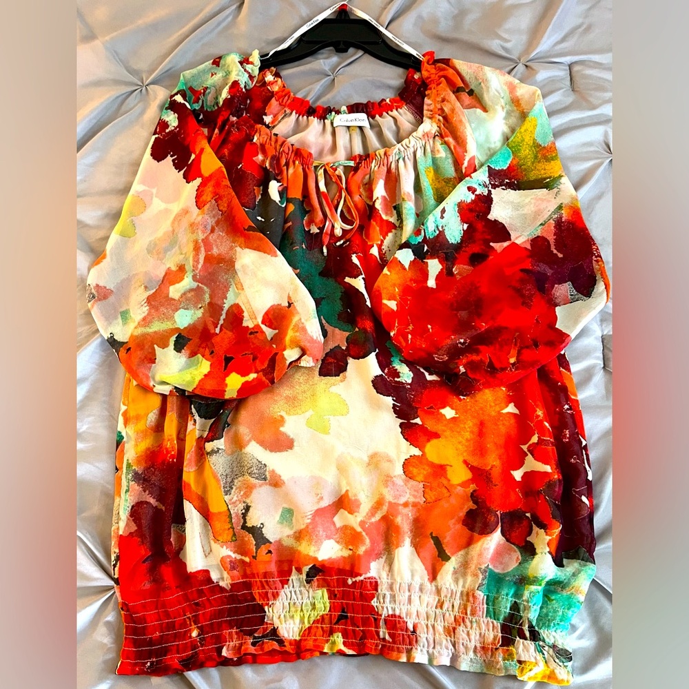 CALVIN KLEIN Women's Vibrant Watercolor Tie-Front Pullover Blouse. Size: XL - Picture 3 of 10